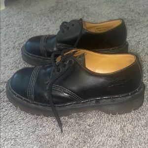 Vinatgs doc martens